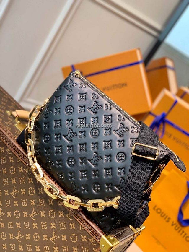 LOUIS VUITTON-M57783 루이비통 블랙 쿠상 MM