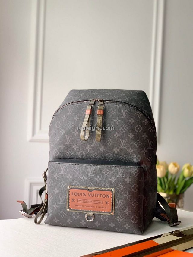 LOUIS VUITTON-M45218 루이비통 모노그램 이클립스 디스커버리 백팩