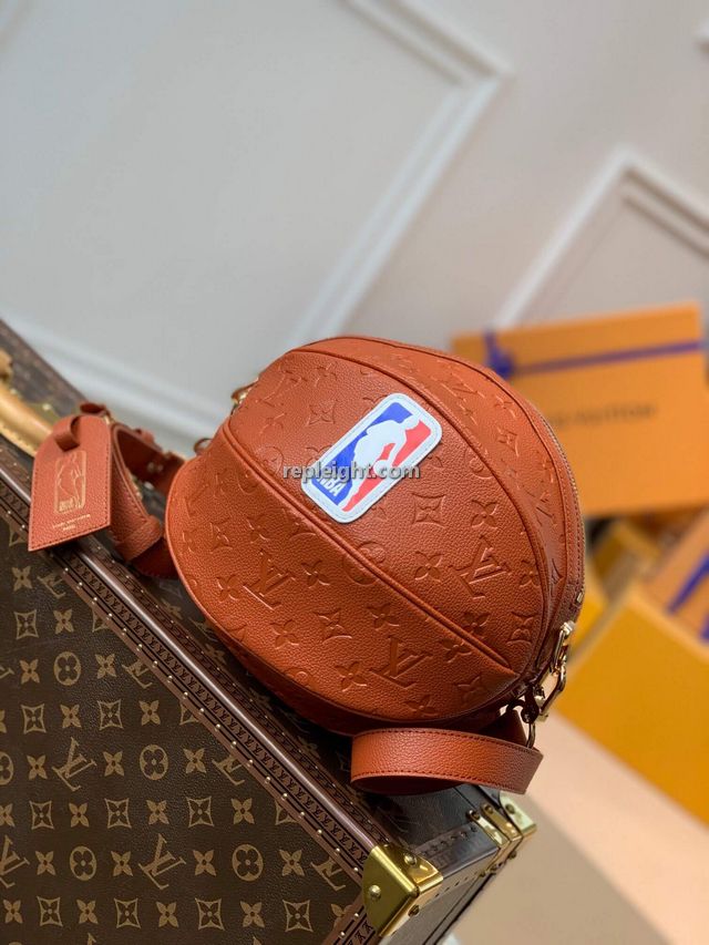 LOUIS VUITTON-M57974 루이비통 브라운 LVXNBA 볼 인 바스켓