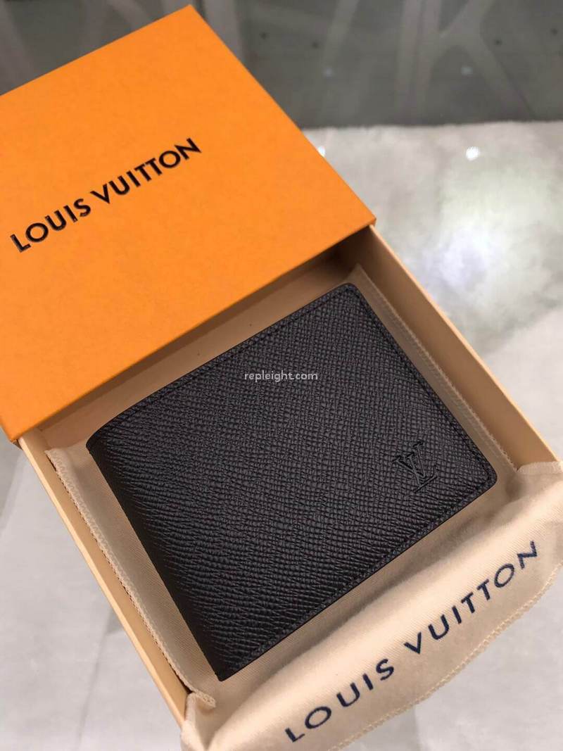 LOUIS VUITTON-M32703 루이비통 타이가 슬렌더 지갑 블랙