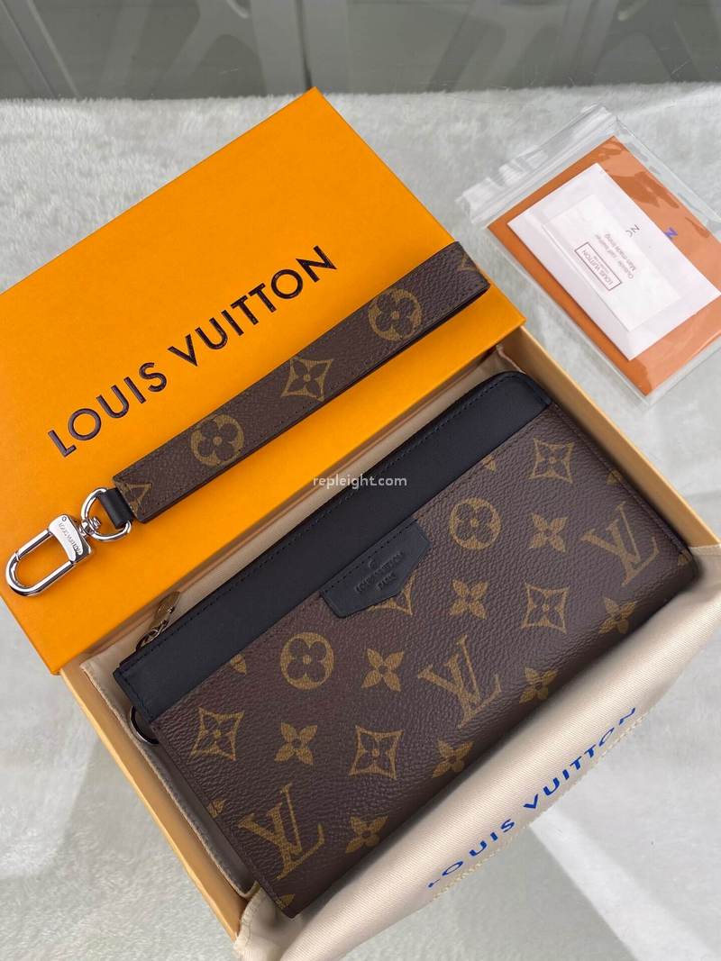 LOUIS VUITTON-M69407 루이비통 모노그램 지피 드라곤느