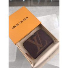 LOUIS VUITTON-M67690 루이비통 모노그램 자이언트 대형 LV 이니셜 지피 코인 퍼스