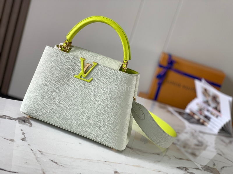 LOUIS VUITTON-루이비통 M59468 카퓌신 BB