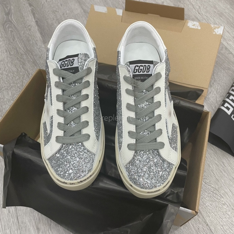 골든구스- GOLDEN GOOSE Deluxe Brand Hi-star 남여공용 스니커즈10