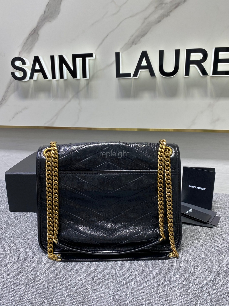 SAINT LAURENT- 6331580EN041000 크링클드 빈티지 가죽 소재의 NIKI 미디엄 체인 백