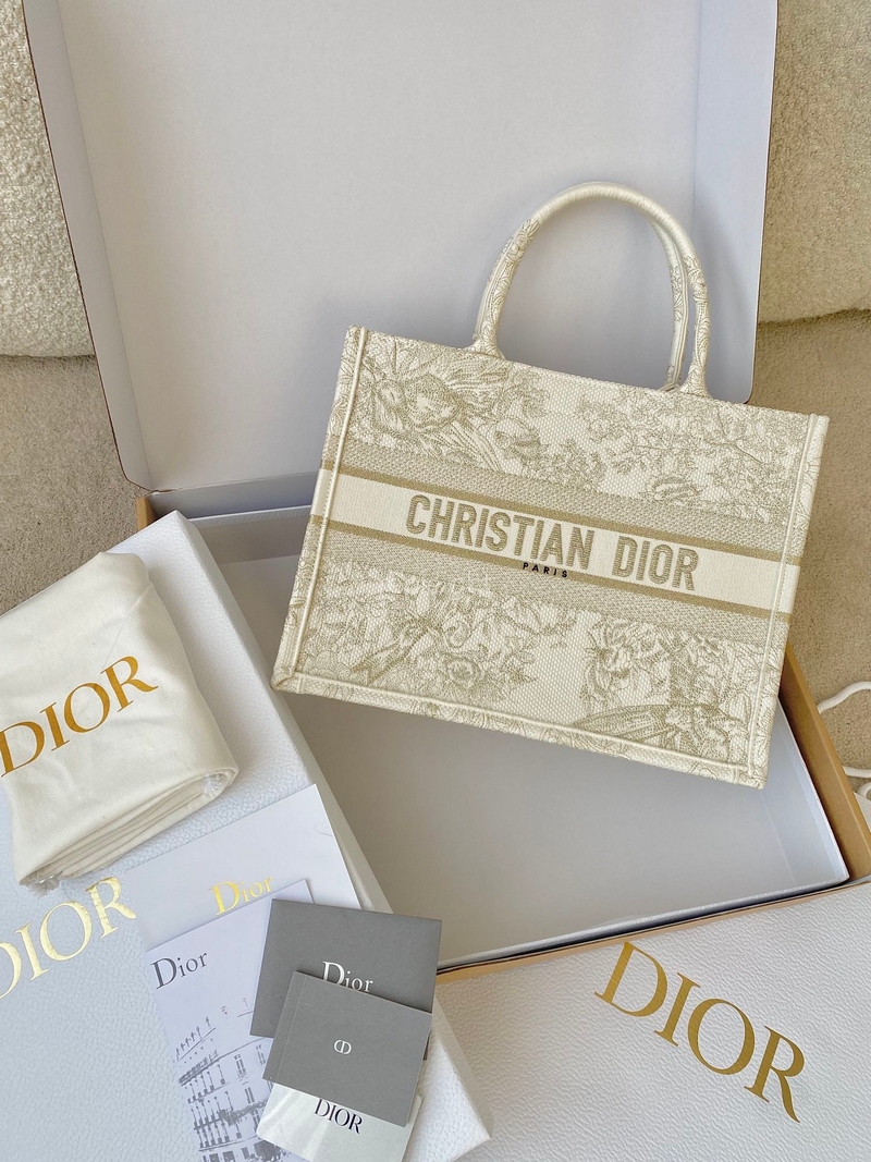 DIOR-BOOK TOTE 미디엄 백 M1296ZRZF_M981