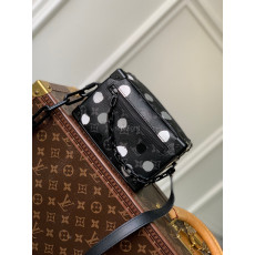 LOUIS VUITTON-M81936 LV X YK 미니 소프트 트렁크