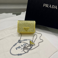 PRADA-1MR024 숄더 스트랩 크리스털 카드 홀더