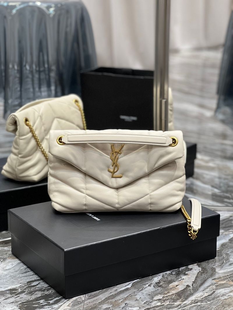 YSL-5774761EL079207 퀼트 램스킨 루루 퍼퍼 스몰백