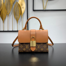 LOUIS VUITTON-M44654 록키 BB