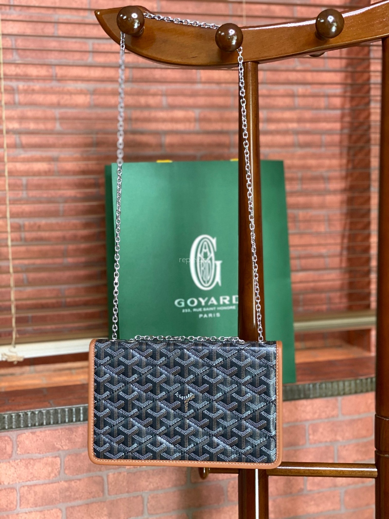 GOYARD-고야드 Sac Alexandre III  (2)