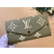 LOUIS VUITTON - 루이비통 M82516  Sarah Wallet