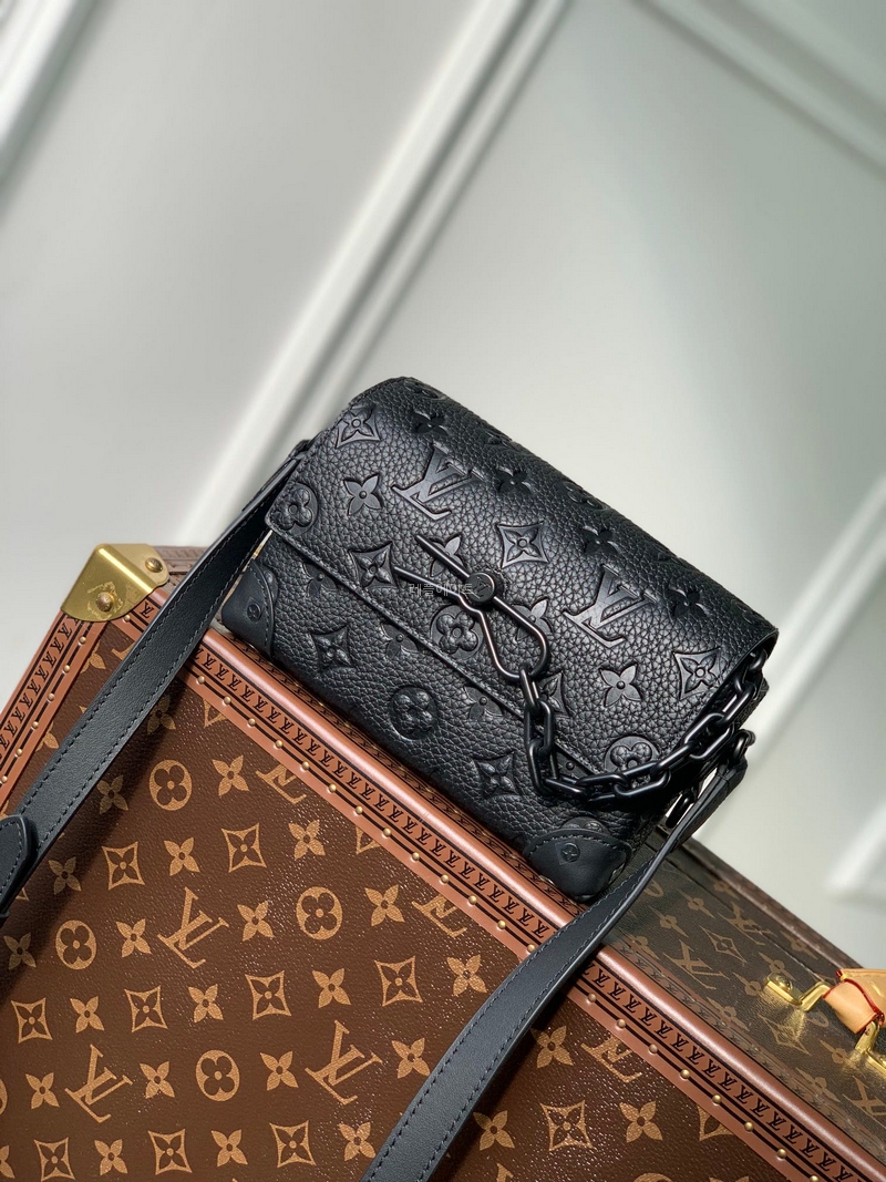 LOUIS VUITTON - 루이비통 M81746 스티머 웨어러블 월릿